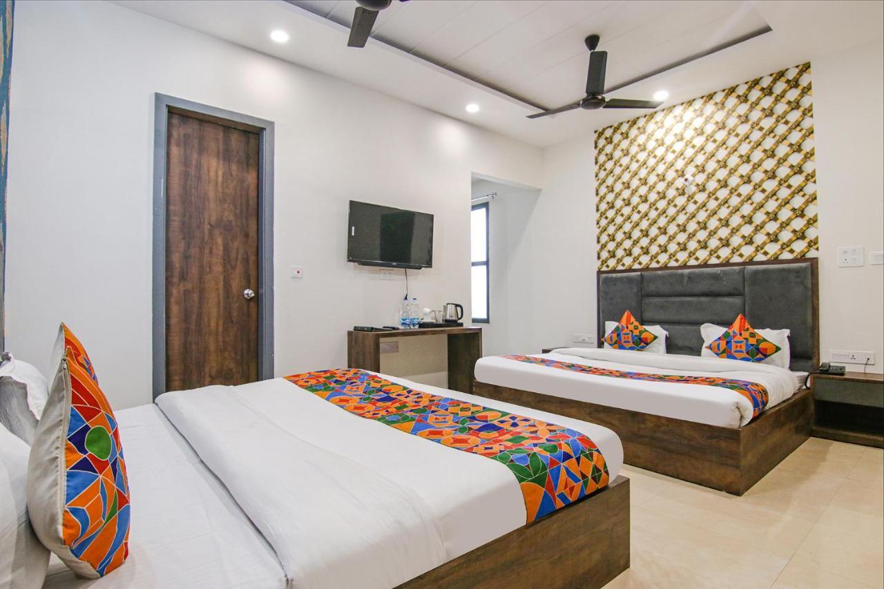 Fabhotel Prime Taj Castle Amritsar Eksteriør bilde